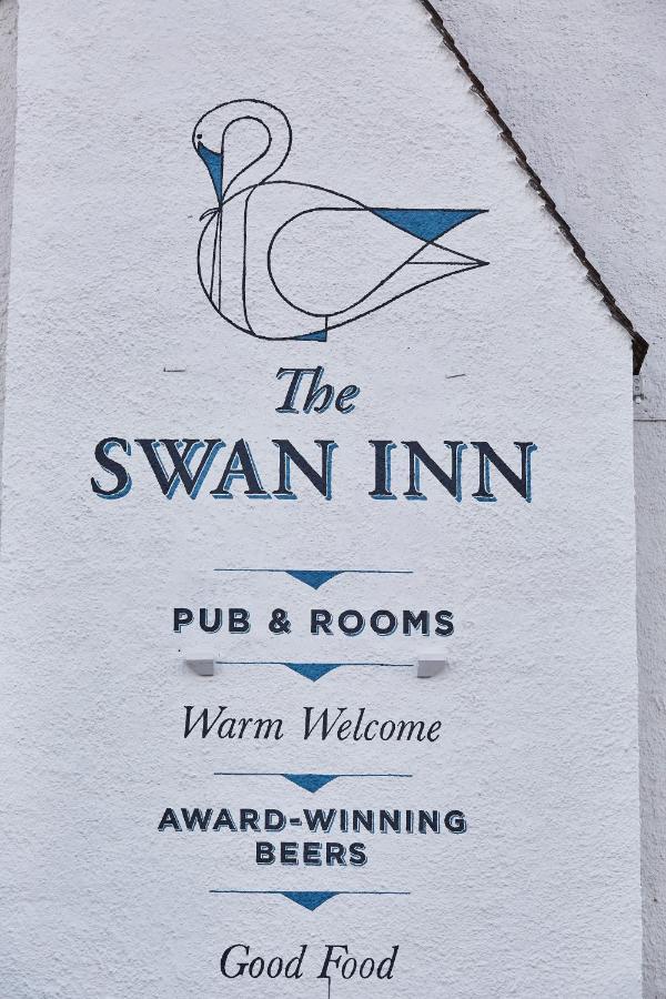 The Swan Inn Winscombe Exteriör bild